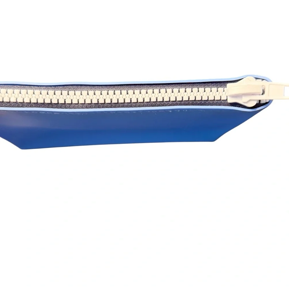 DIANE‎ VON FURSTENBERG BLUE RUBBER LOGO COSMETIC BAG
